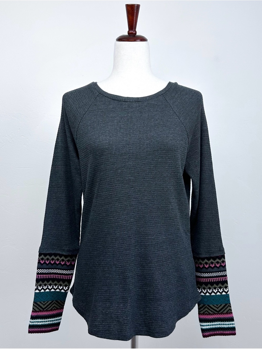 BeachLunchLounge Grey Waffle Knit Thermal Long Sleeve Fair Isle Cuffs Top NWT